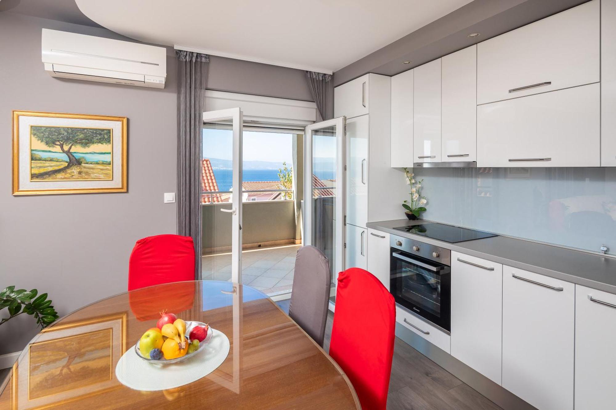 Apartments Ivan Omiš Eksteriør bilde